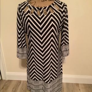 Haani Petite black white dress. Good condition. Size PM